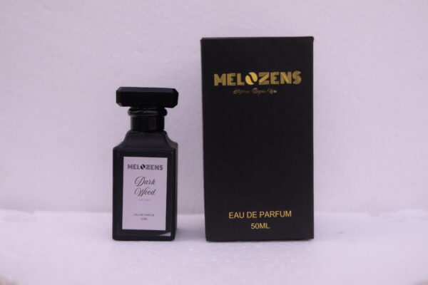 Dark wood as AMEER UL OUD perfume